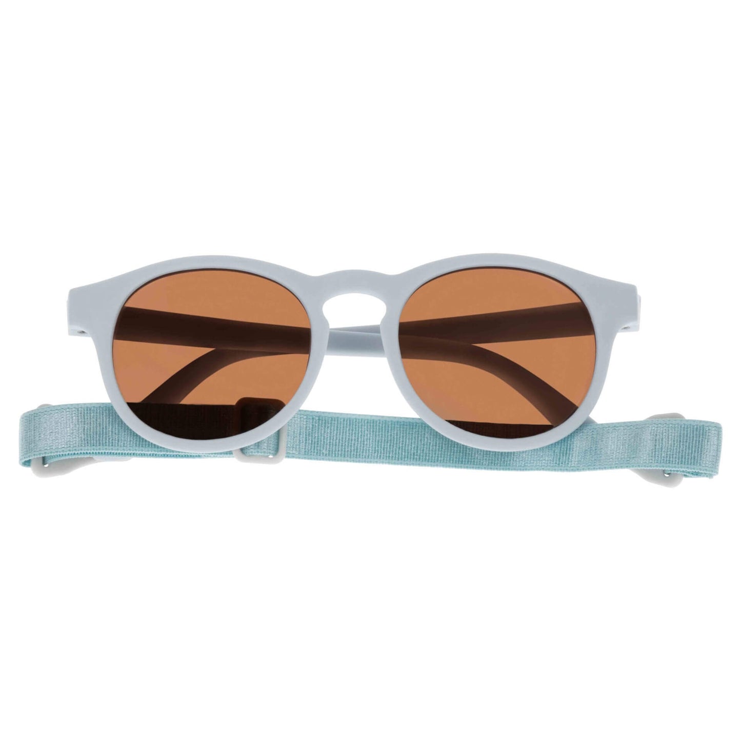 These kids sunglasses offer UV -400 protection for children from 6 to 36 months. Detachable strap to easily adjust the sunglasses ensuring a comfortable fit. Scratch resistant and anti reflective.