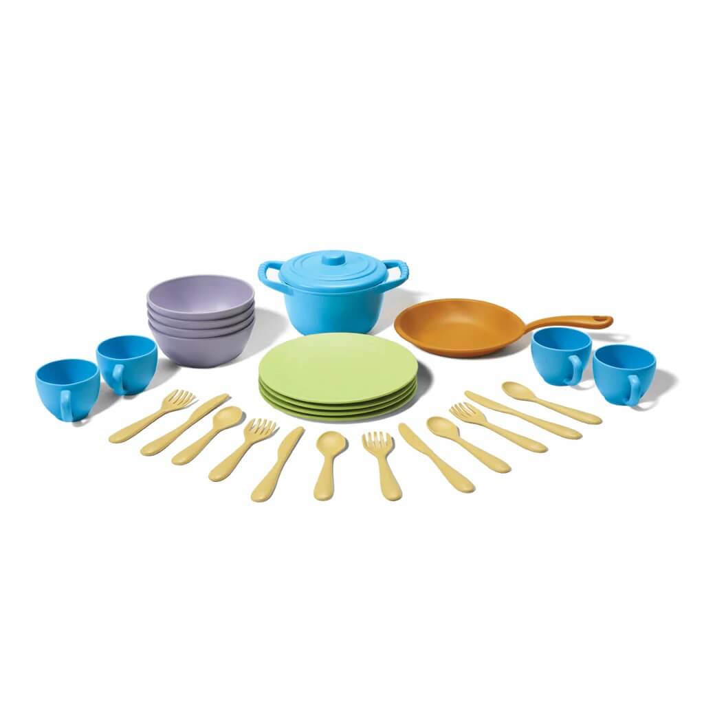 The 27-piece Green Toys Cookware and Dining Set includes Stock Pot with Lid, Skillet, 4 Plates, 4 Bowls, 4 Cups, 4 Utensil Sets (Fork/Knife/Spoon). Dishwasher safe for easy cleaning. 