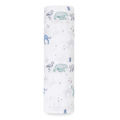 The aden + anais cotton muslin swaddle is  lightweight, breathable, and made from premium quality cotton muslin fabric. 